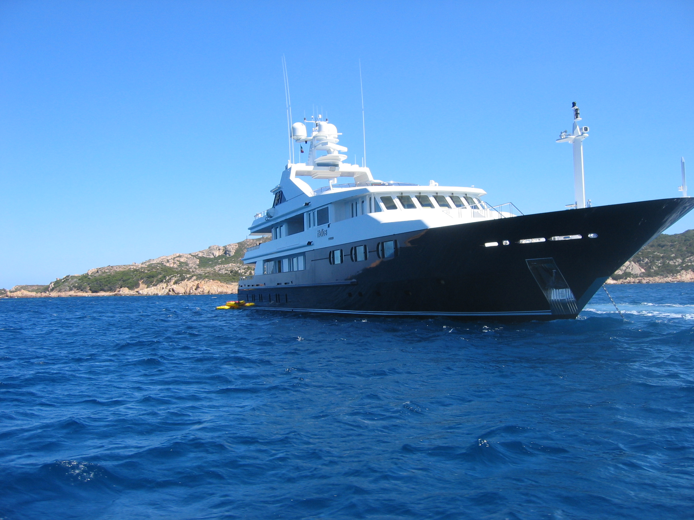 yacht helios